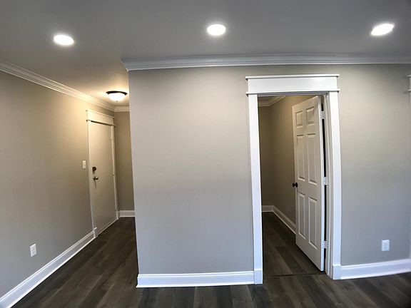 5th image of 10027 Fair Woods Dr #222