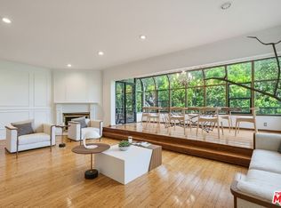 1124 N Kings Rd APT 102, West Hollywood, CA 90069