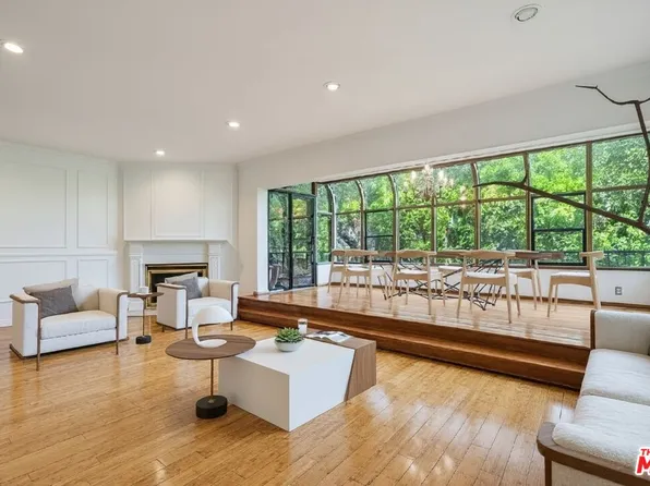 1124 N Kings Rd APT 102, West Hollywood, CA 90069