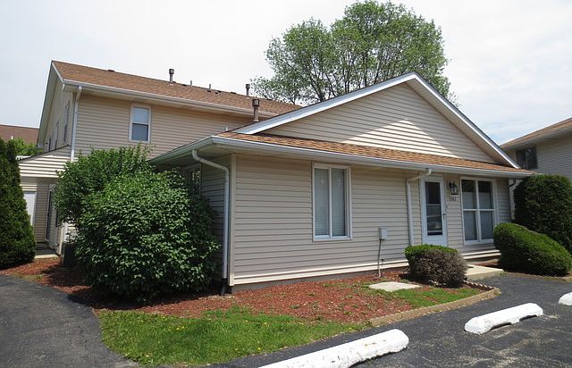 1st image of 2362 Carnation Dr