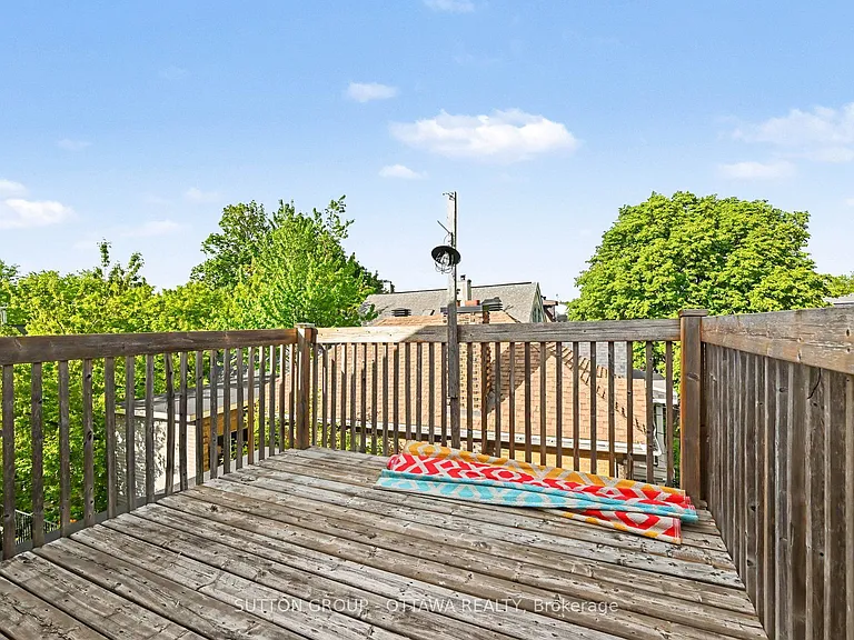 121 Cartier St #3 — Photo 21