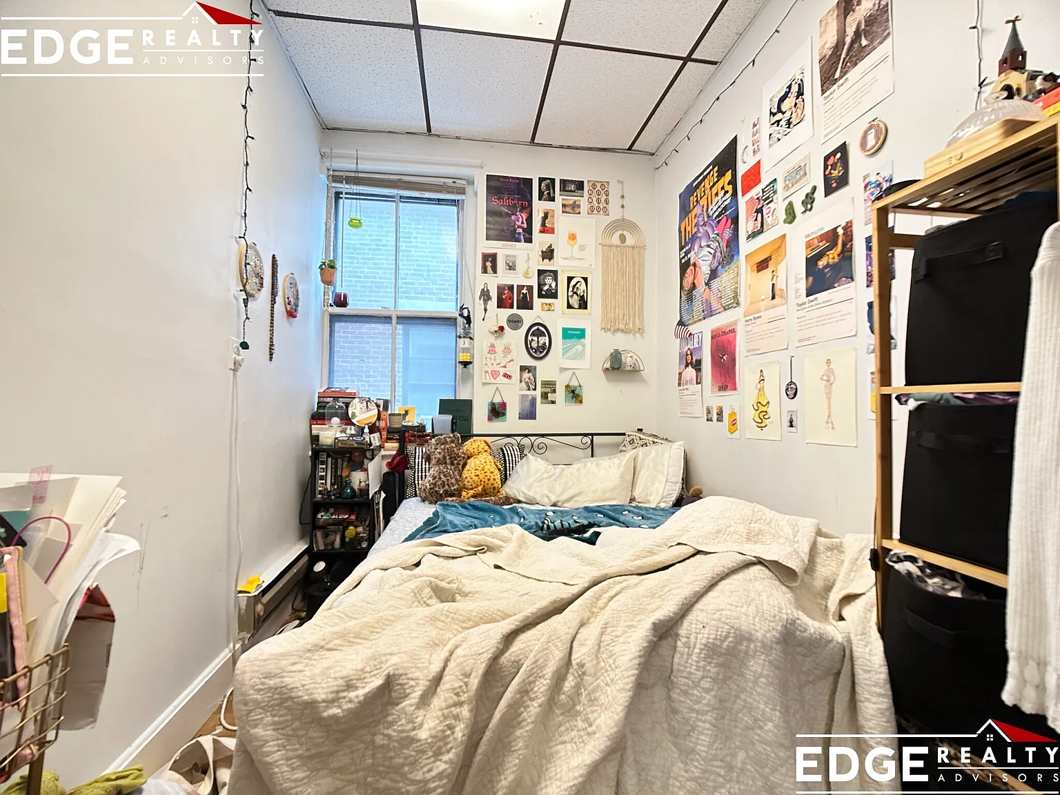 2 bed, 1.0 bath, $3,250 — Photo 4