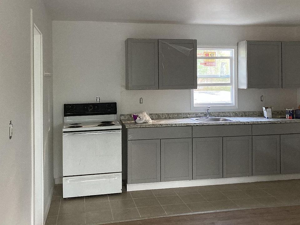 2nd image of 3123-1 Nw16th St