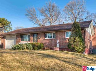 13462 Spring St, Omaha, NE 68144