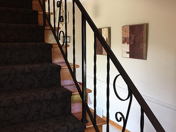 Shared Entry Hallway