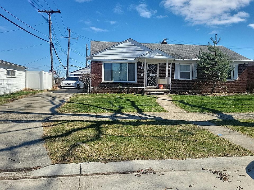 1st image of 23630 Parklawn St