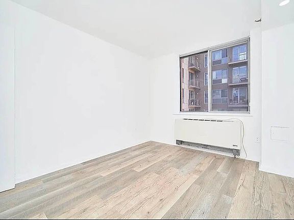 4th image of 167 Eldridge St #7