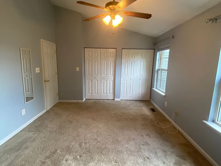 203 Glen View Ter — Photo 18
