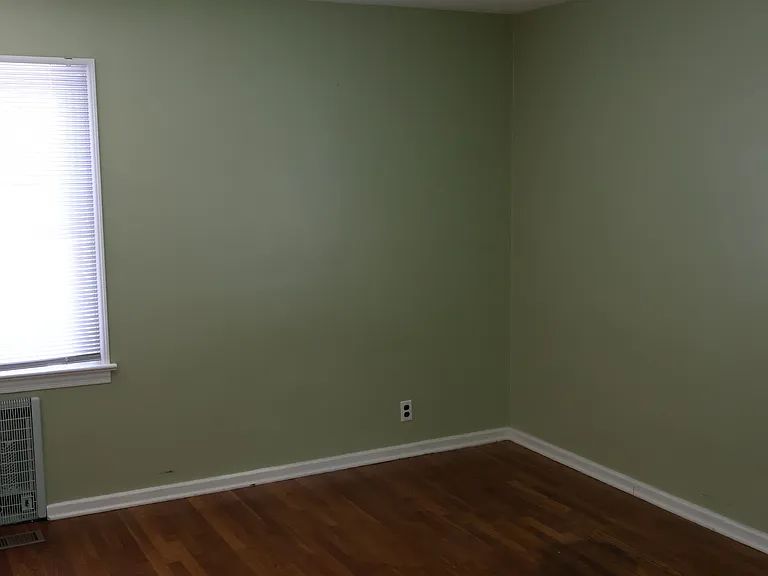 403 Woodlawn Pike — Photo 16