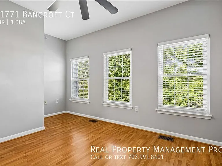 21771 Bancroft Ct — Photo 14