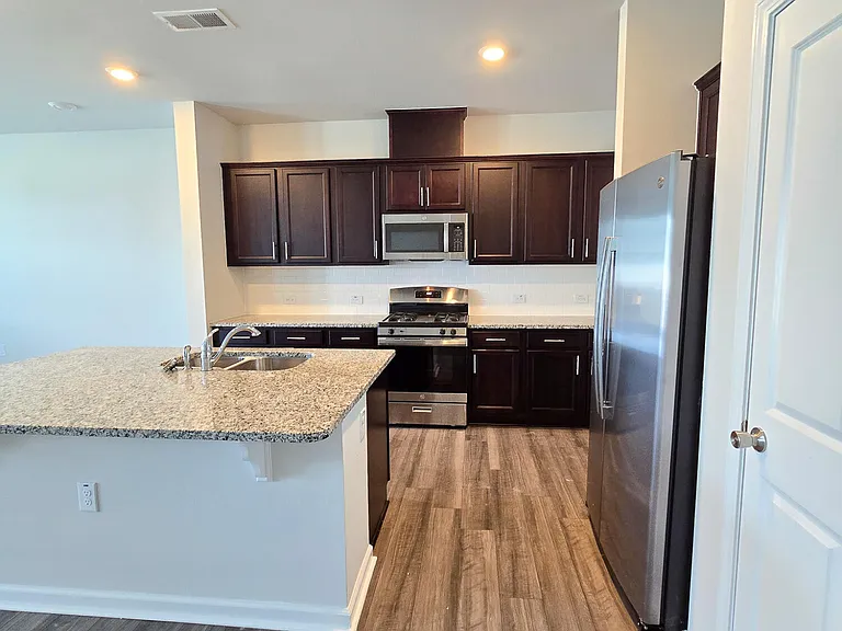 5035 Kota St — Photo 7
