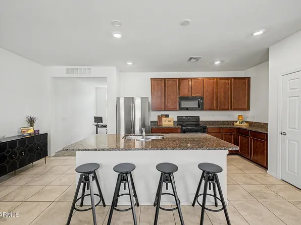 212 N 15TH Street, Coolidge, AZ 85128