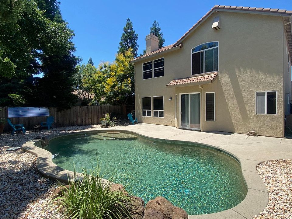 1st image of 1748 Magenta Dr