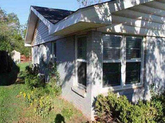 3rd image of 1810 Glenwood Dr