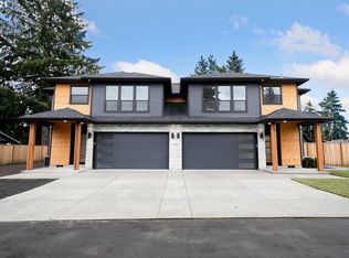 16407 NE 11th St #A-B, Vancouver, WA 98684