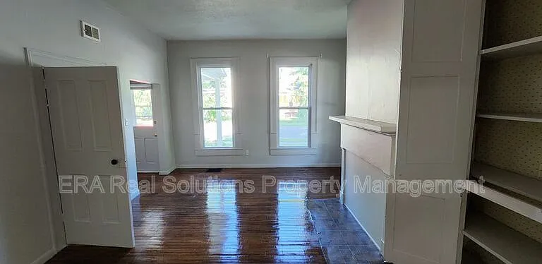 150 High St #LEFT SIDE — Photo 7