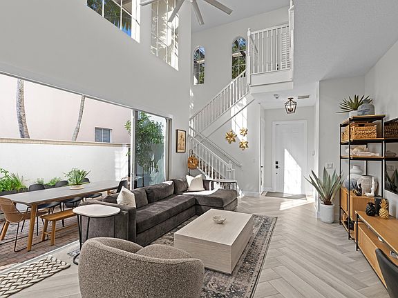 4th image of 30 Stoney Drive