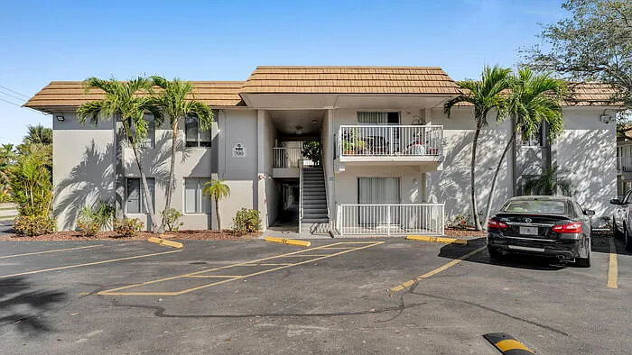 1 bed, 1.0 bath, 650 sqft, $1,200 — Photo 4