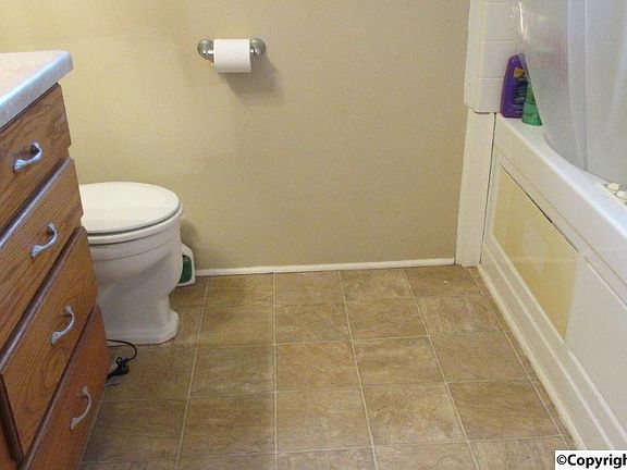 1055466_3