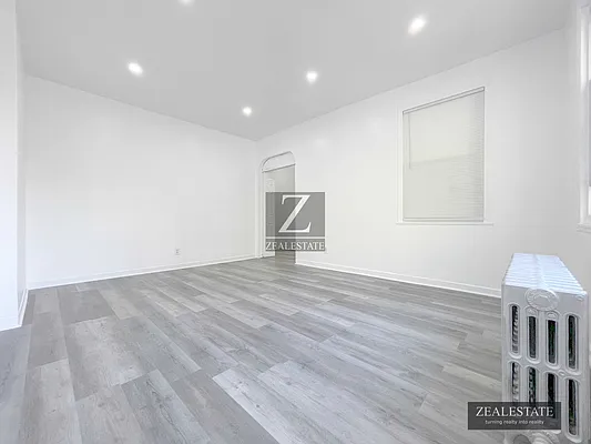 Rented by ZealEstate Group Inc | media 20