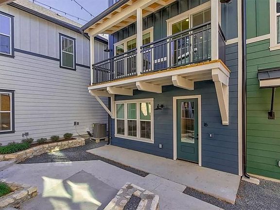 2nd image of 3809 Valley View Rd #16