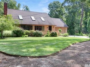 1525 Wunneweta Rd, Cutchogue, NY 11935