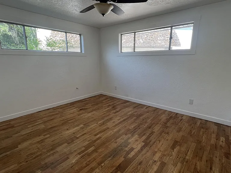 4108 NE Garden Dr #1 — Photo 11
