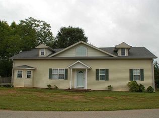 405 Whispering Pines Ln, Salem, SC 29676