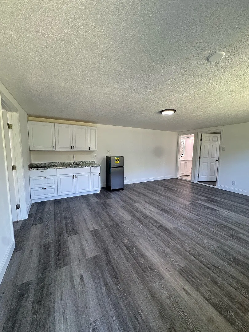 Unit Photo - 3614 Vasco St #2