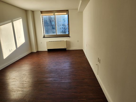 5th image of 327 E 101st St APT 5E
