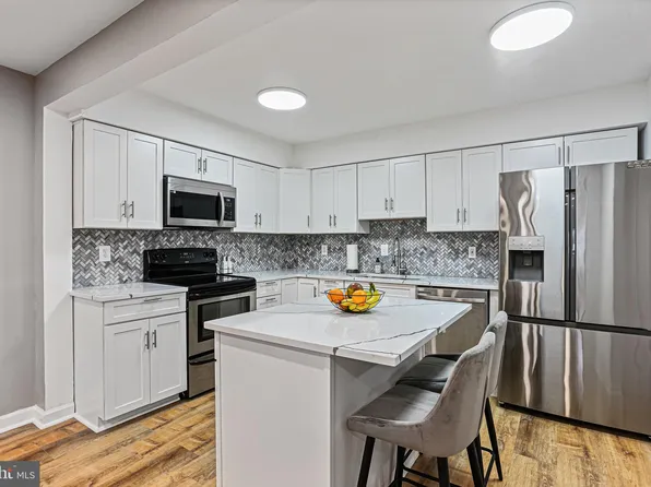 11415 Hawks Ridge Ter #81, Germantown, MD 20876