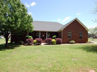 36 Huntington Dr, Greenbrier, AR 72058