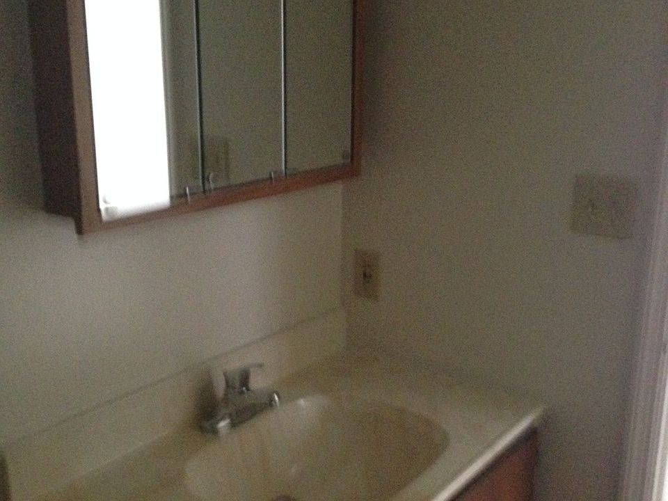 3858 N Camelot Dr Decatur, IL Zillow Apartments for Rent in Decatur