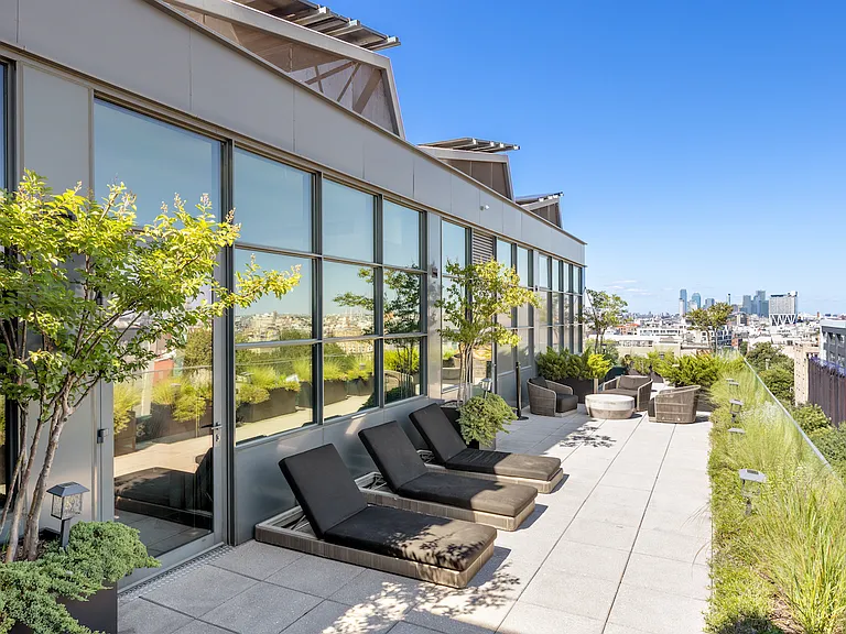 338 Berry St #4D — Photo 15