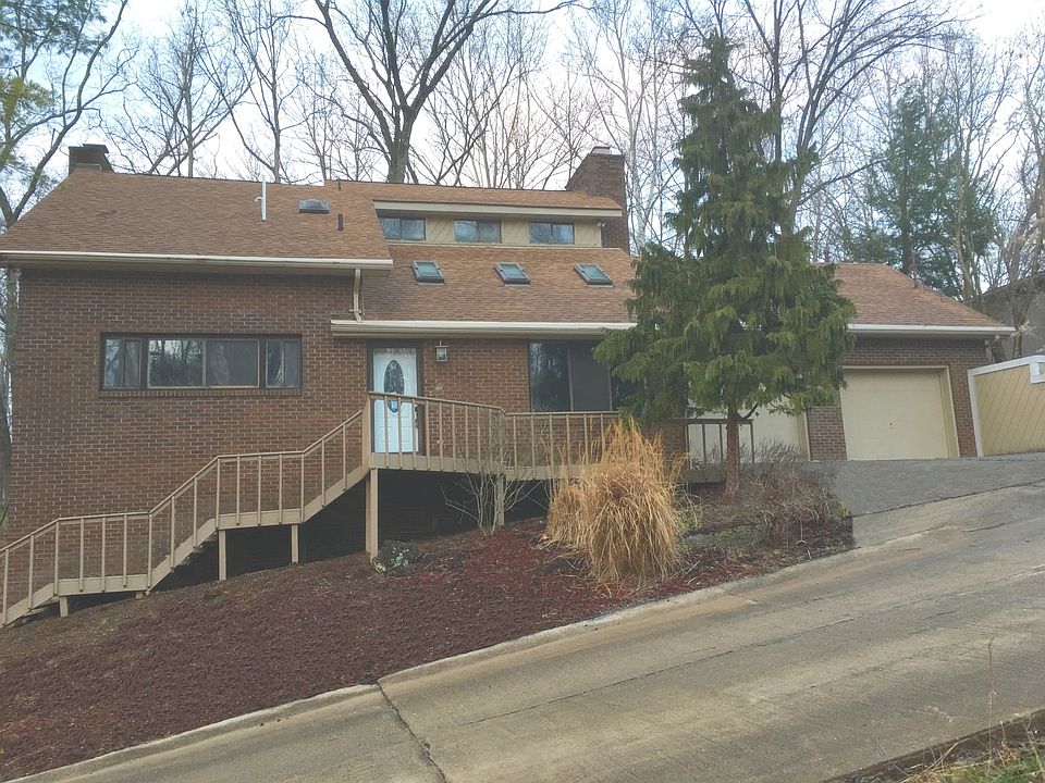 1st image of 7 Northwood Dr