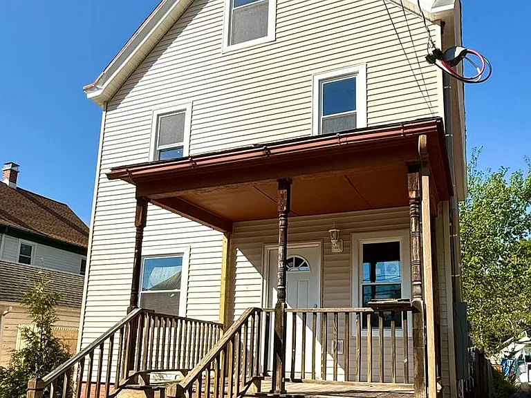 176 Smith Ave — Photo 25