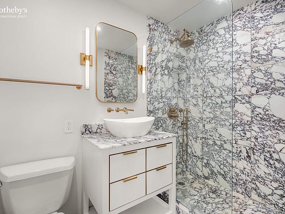 5th image of 67 Hudson St APT 1B