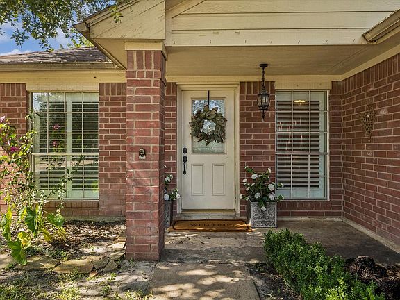 4th image of 3714 Colleen Woods Cir
