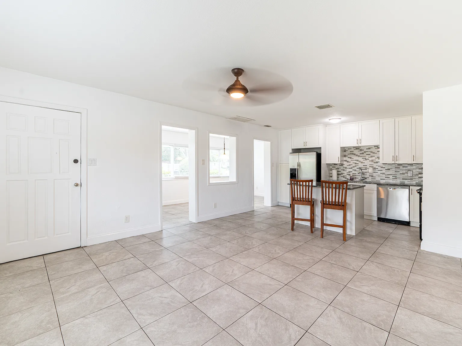 3 bed, 1480 sqft, $2,800 — Photo 3