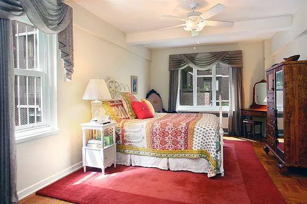 Sold by Corcoran | media 4