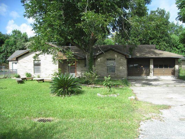 1st image of 12915 Glenda St
