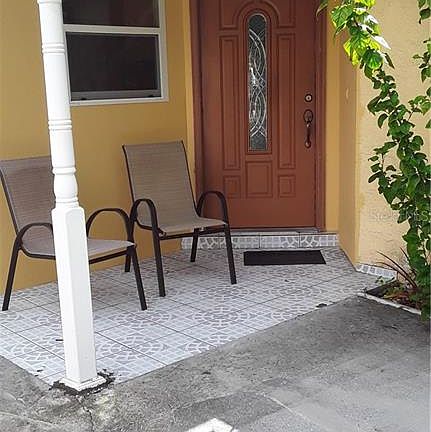 3rd image of 9222 Dalwood Ct