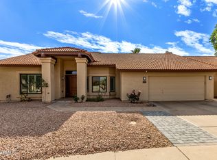 3711 E Goldfinch Gate Ln, Phoenix, AZ 85044