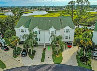 3380 Lighthouse Point Ln, Jacksonville, FL 32250