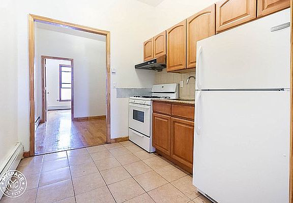 2nd image of 170 Knickerbocker Ave #4T