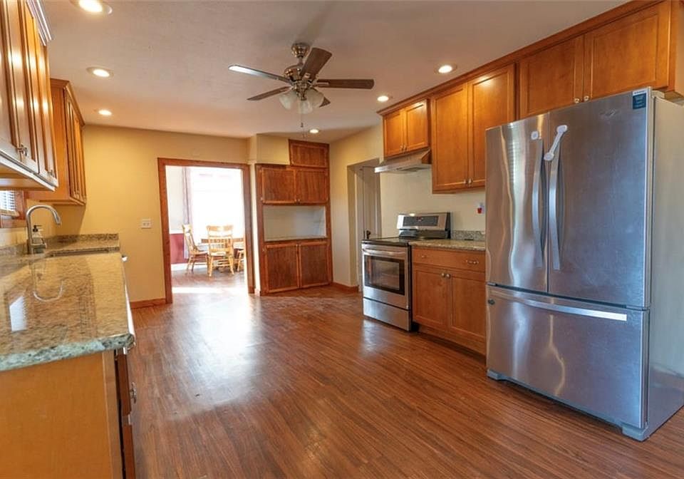 609 Park St, Tarkio, MO 64491 Zillow