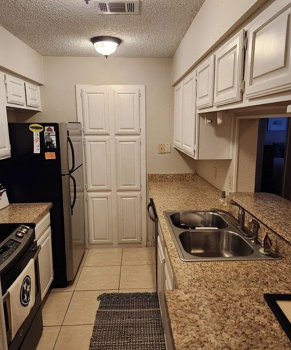 1200 Calico Ln #812