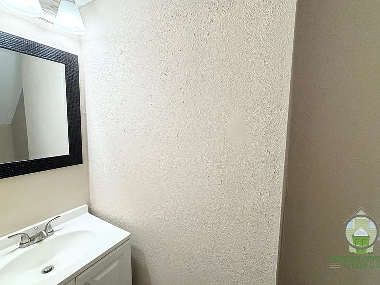 10 Stag St #20 — Photo 6