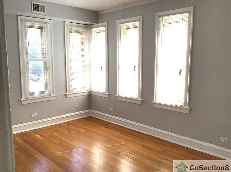 1st image of 7158 S East End Ave APT 1