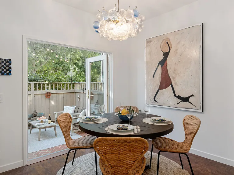 18 E Valerio St — Photo 10